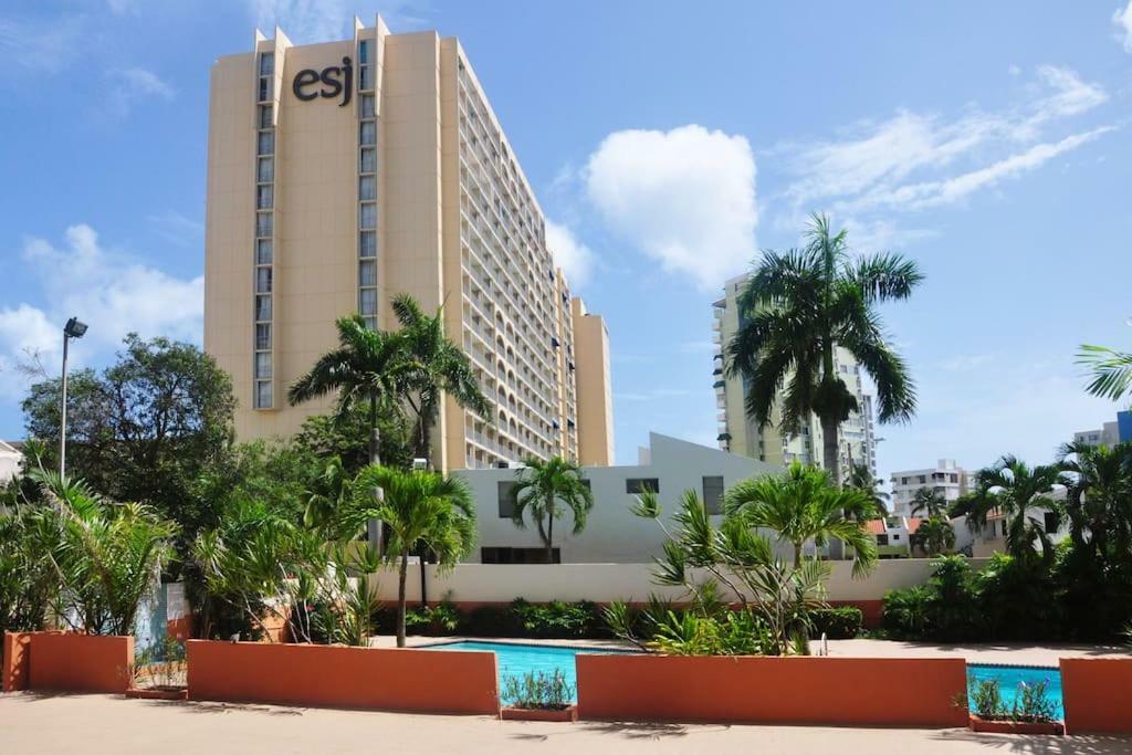 Non Stop Party Apartment Condo ซานฮวน ภายนอก รูปภาพ