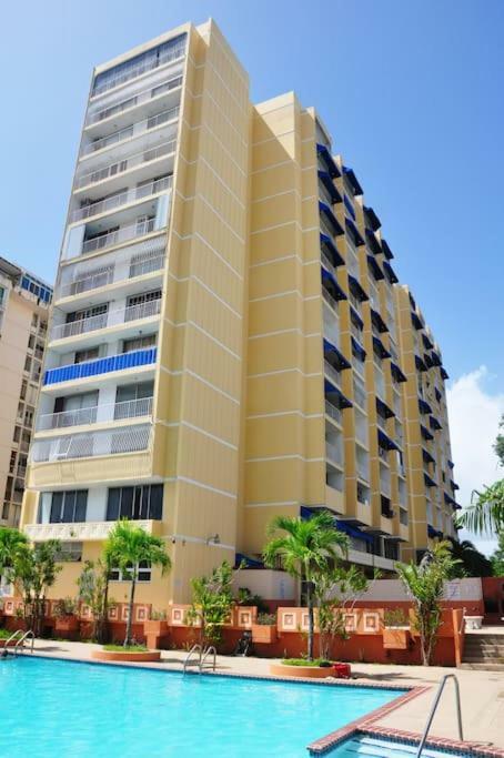 Non Stop Party Apartment Condo ซานฮวน ภายนอก รูปภาพ